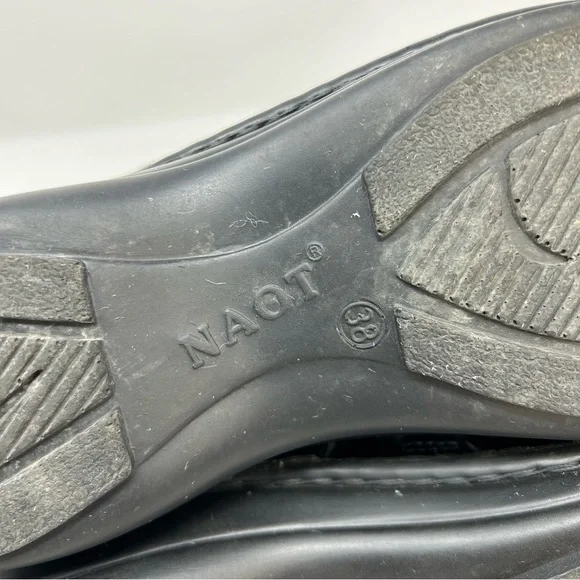Naot Primrose Black Leather Comfort Chunky Heeled Mary Janes Size 38 (US Size 7) - Picture 11 of 14